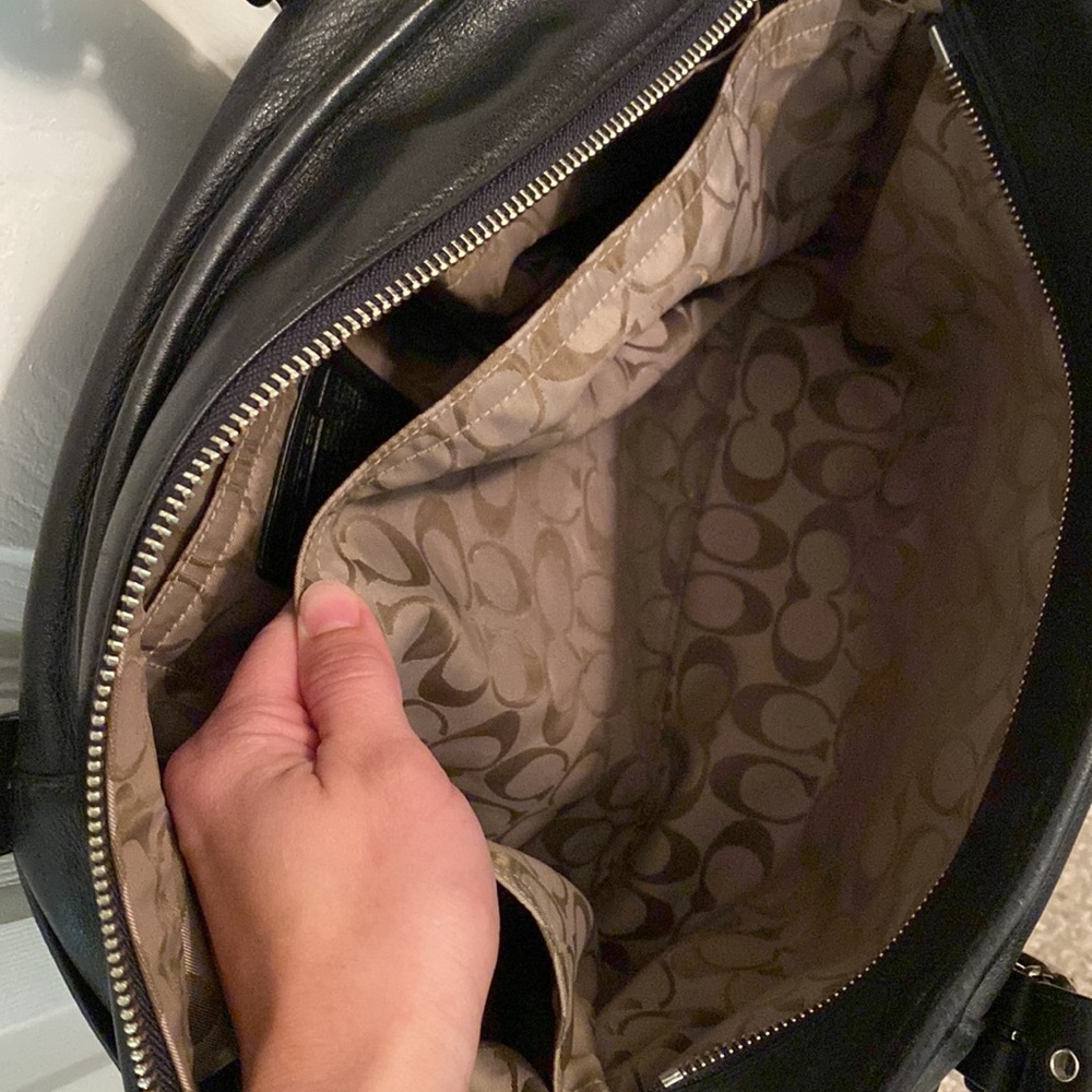 Large Coach Bag - Picture 8 of 16